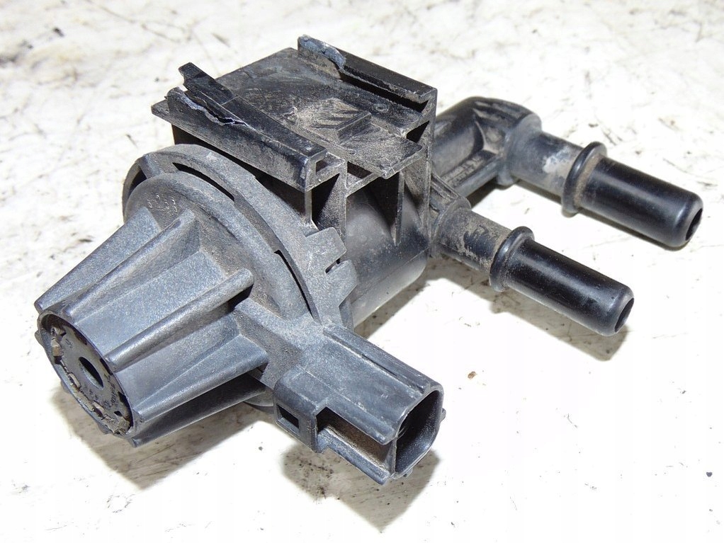 FOCUS Mk1 2.0 USA 06R ELECTROVALVĂ 7U5A9G641DA Product image