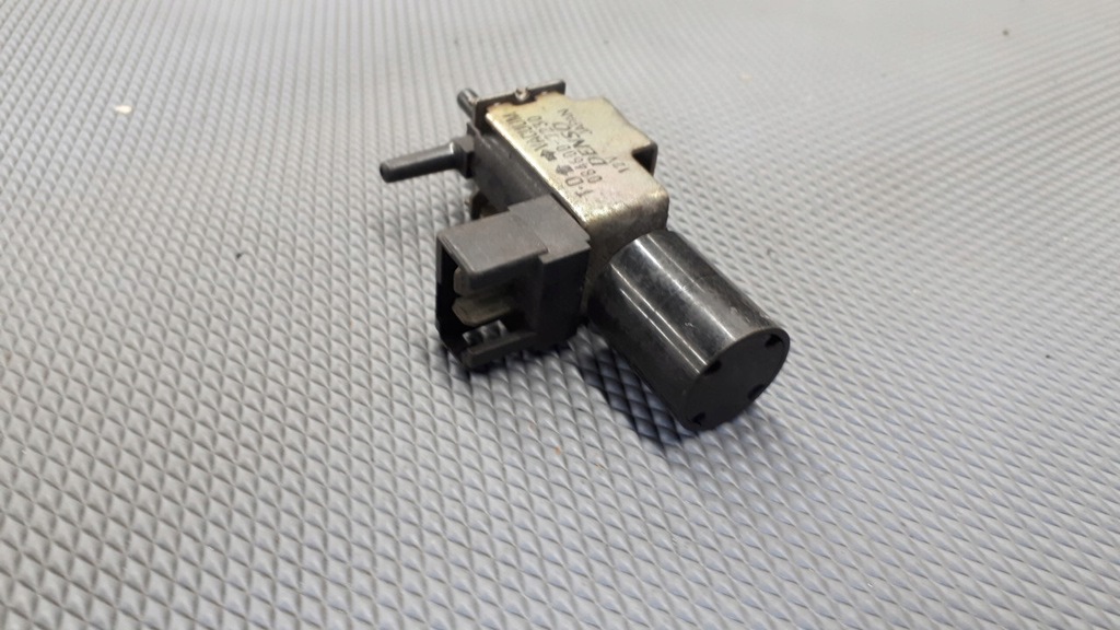 084600-7230 robinet de vid denso I Product image