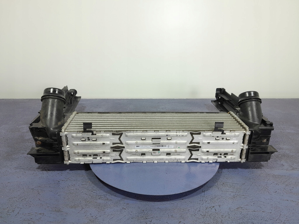 BMW 2 F22 F23 3.0B 326 CP RĂCITOR DE AER INTERCOOLER Product image