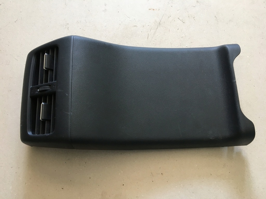 HONDA CR-V IV 12- GREȚII DE AER SPATE A PANOULUI GRĂTAR TUNELULUI CENTRAL Product image