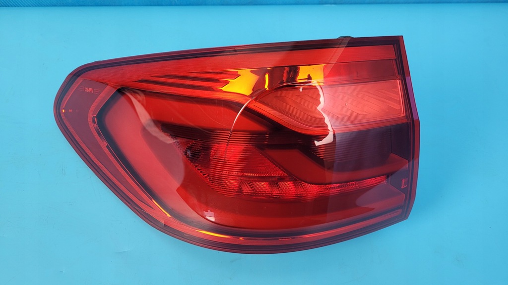 BMW 5' G31 18r LAMPA STÂNGA SPATE LED 7388947 Product image