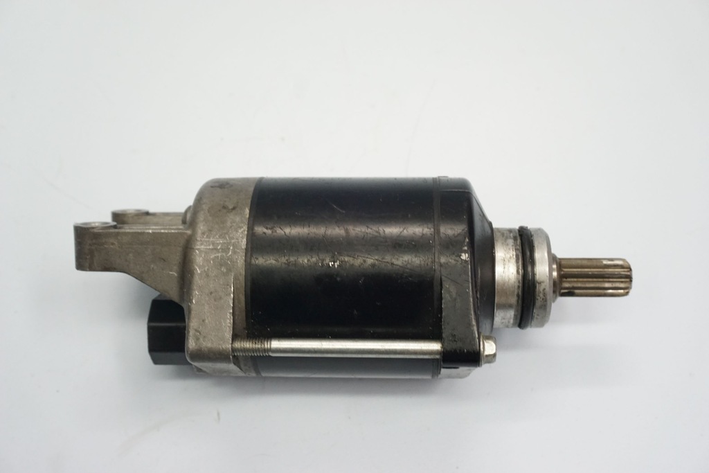 SUZUKI GSR 750 11-16 STARTER Product image