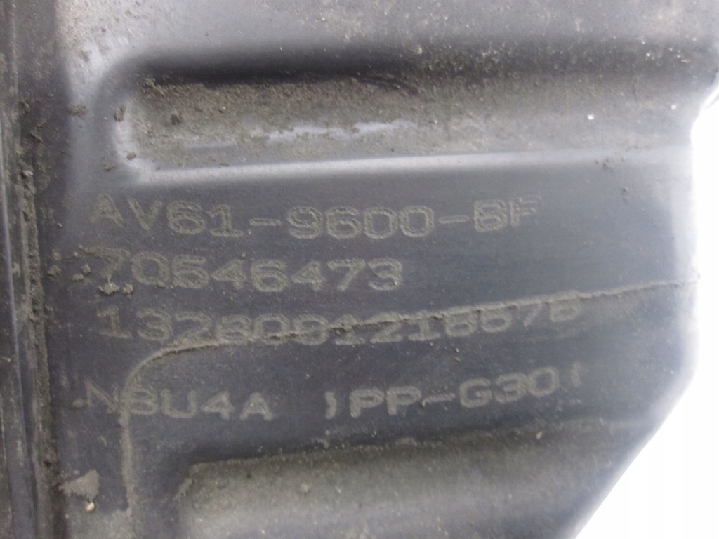 Ford Focus MK3 III 12R Carcasă cu filtru de aer AV61-9600-BF Product image