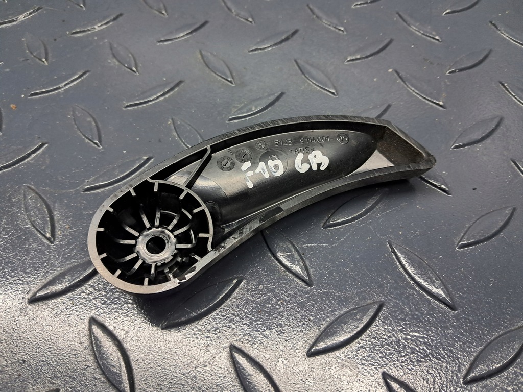 Mâner de mână de deschidere a măștii de mână 9 114 001 BMW F10 F11 GB Product image