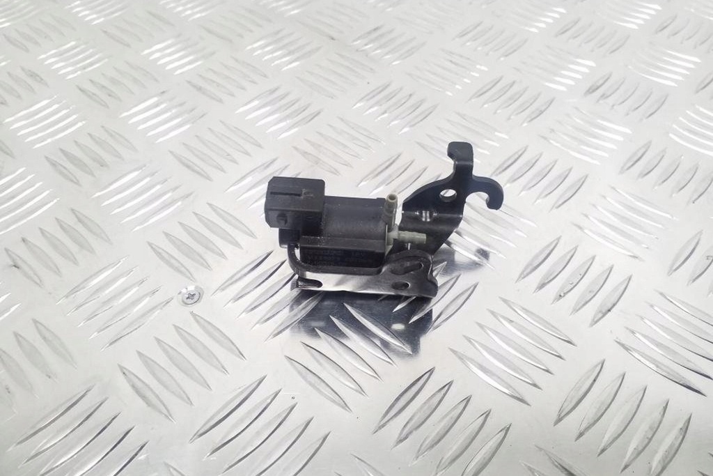 Volvo XC90 II 31339879 2.0L Hybrid 2020 Electrometic Valve Product image