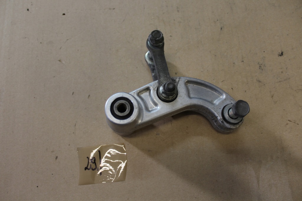 YAMAHA MT 09 MT09 MONTARE CULATOR AMORTIZOR 17 Product image