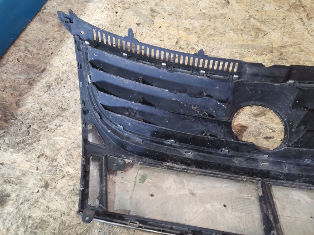 Grill VW Touran și 1 lift 1T0853651d manechin Product image