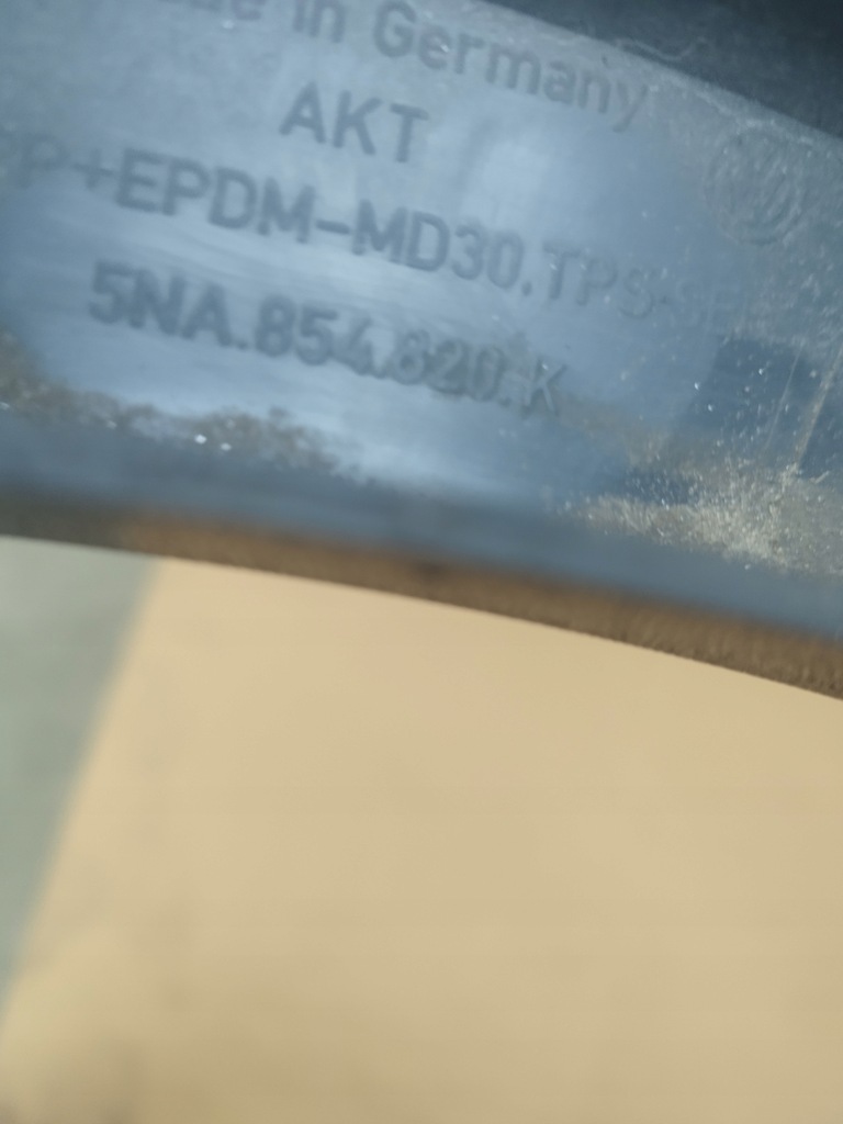 Fender Strip Drepți VW Tiguan II R-LINE 5NA854820K Product image
