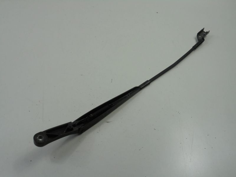 PASSAT B6 BRAȚ STERGATOR FATA DREAPTA 3C1955410B Product image
