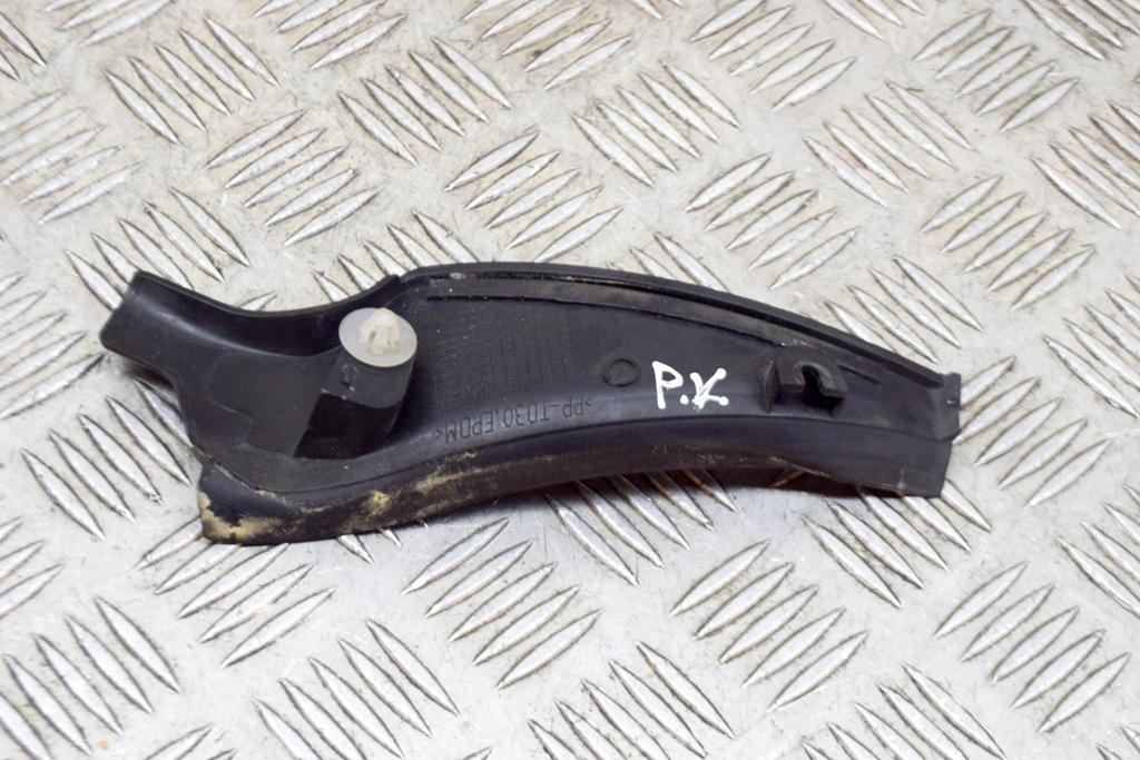 MASERATI QUATTROPORTE M156 Capac din plastic pentru aripa stanga ST11020 2 Product image