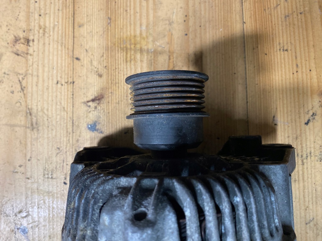 BMW E46 BOSCH STARTER 0001108157 Product image