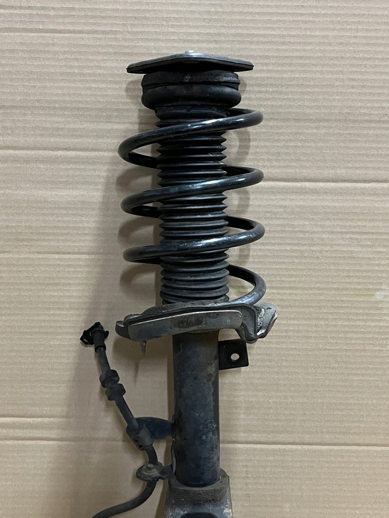 FOCUS MK3 11- MCPERSON ARTICOLE, AMORTIZOR, STÂNGA, SET. Product image