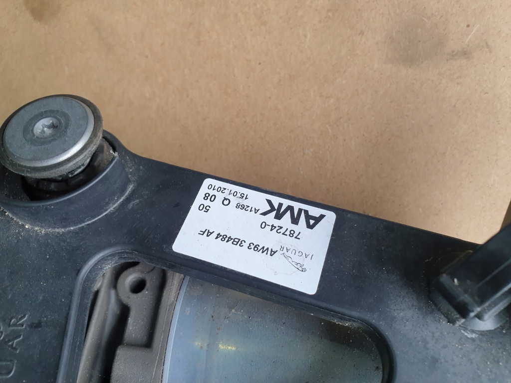 COMPRESOR SUSPENSIE JAGUAR XJ AW933B484AF Product image