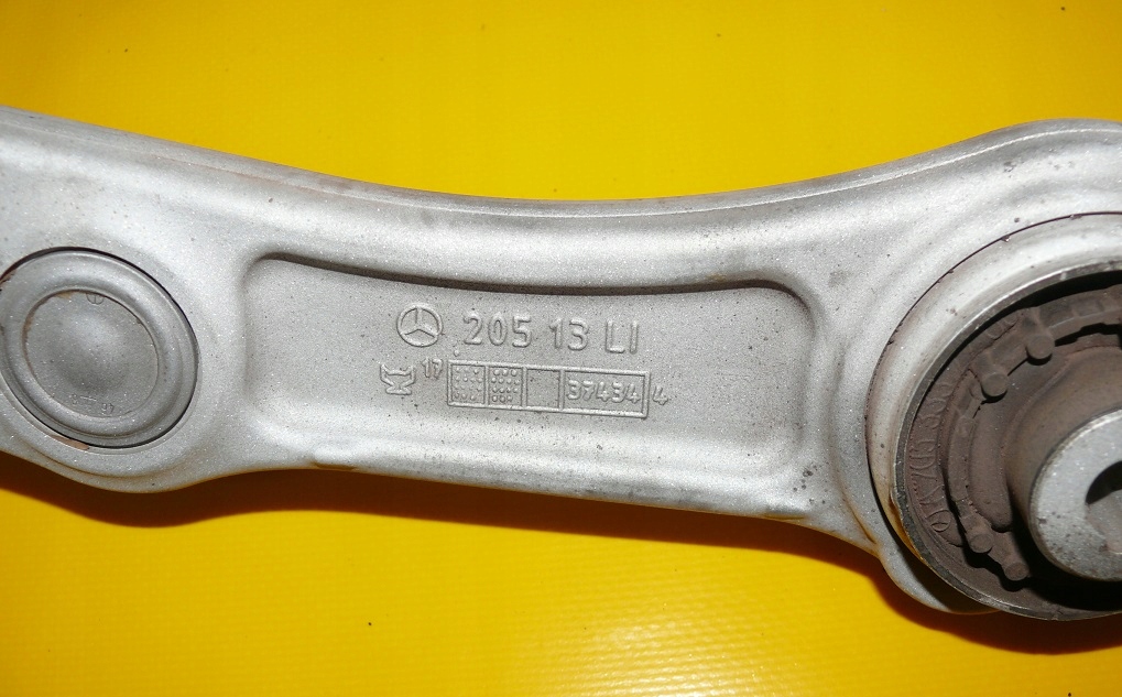 BRAȚ INFERIOR STÂNGA DREAPTA FAȚĂ MERCEDES CLASA E W213 Product image