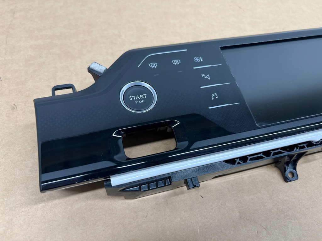 Ecran de afișare Citroen C4 SpaceTourer 1.2 THP 9825029380 100% funcțional Product image