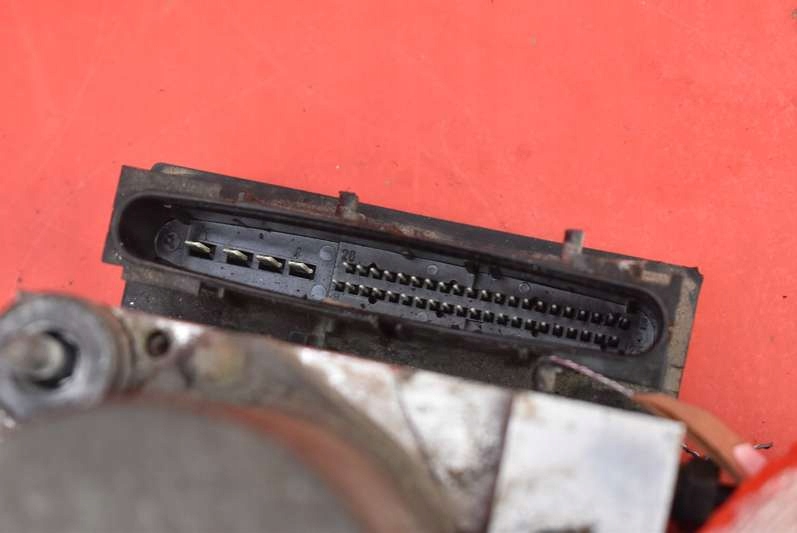 POMPA ABS 13212935 OPEL MERIVA A 1.6 16V 05R Product image