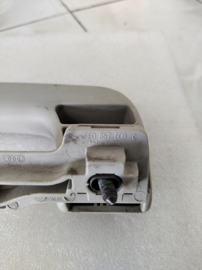 8E0857608C Mâner suport garnitură spate Audi Product image