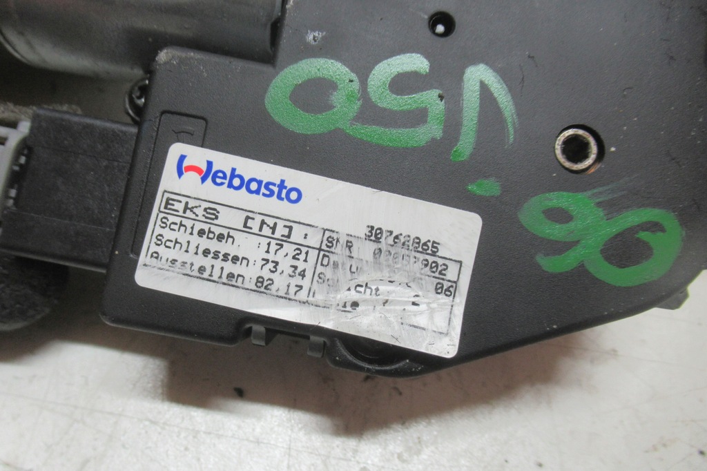 MOTOR TRAPĂ VOLVO V50 2.4 D 06R COMBI 4N51-F53508AD Product image