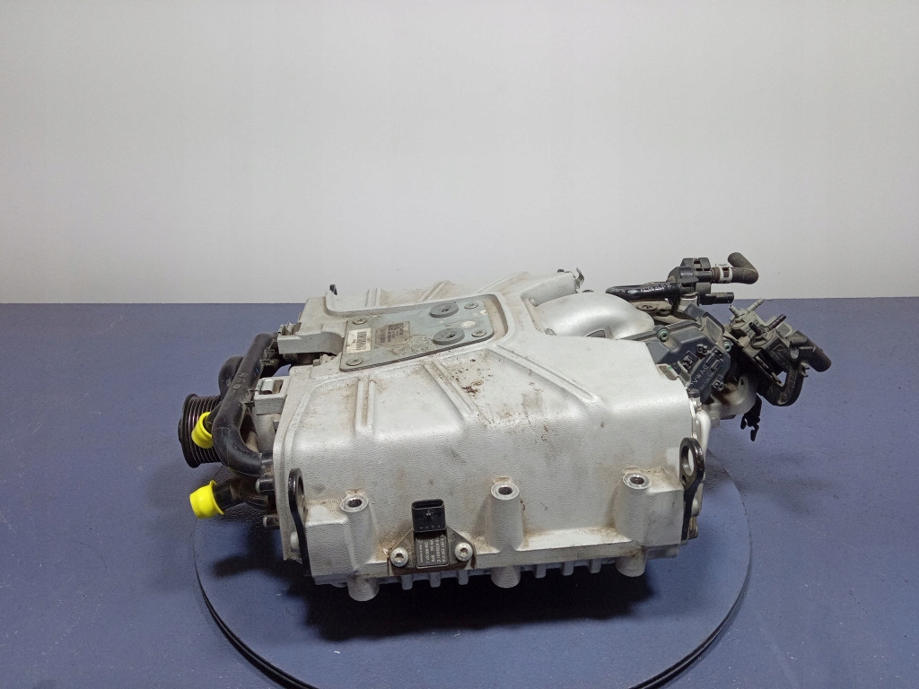 AUDI S4 A4 B8 3.0 TFSI 333KM COMPRESOR AER EATON 06E145601AN Product image