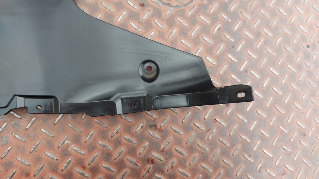 FLADER STÂNGA SPATE TOYOTA COROLLA CROSS 21- Product image