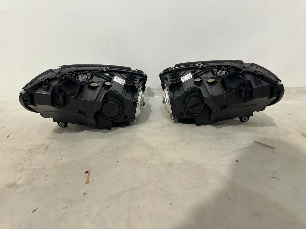 MERCEDES BENZ W206 CLASA C LAMPĂ LED DE ÎNALTĂ PERFORMANȚĂ STÂNGA DREAPTA EU KPL Product image