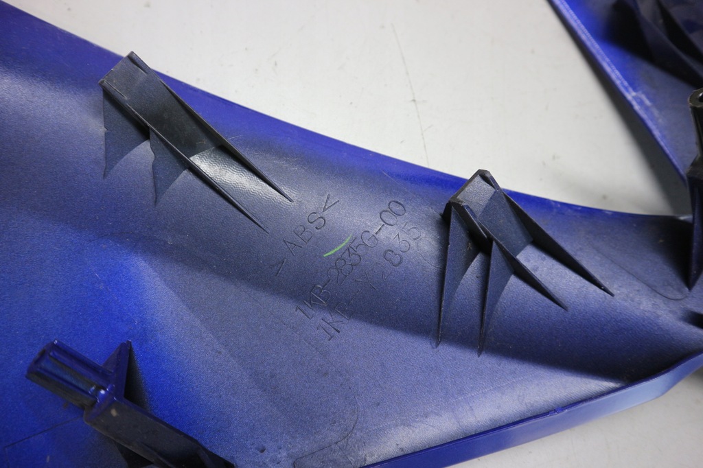 Yamaha R1 RN22 Czacha Cance Change 1KB-2835G-00 Product image