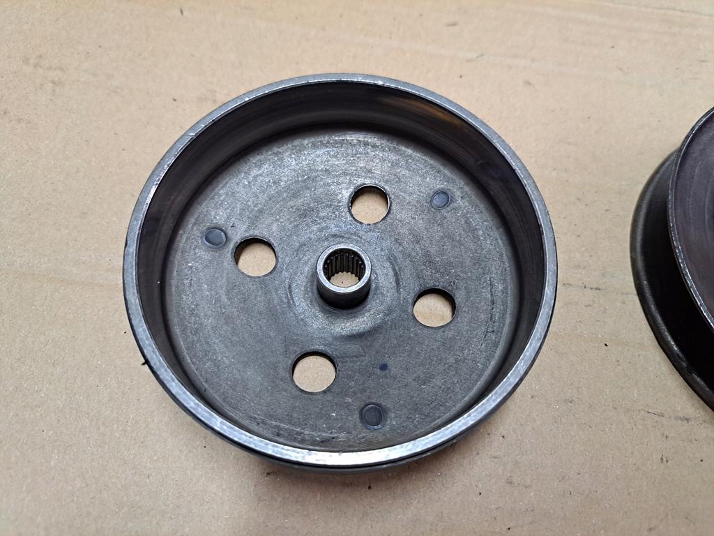 PIAGGIO LIBERTY 50 4T 16-20R VARIANT AMBREAI SET DRIVE (4) Product image
