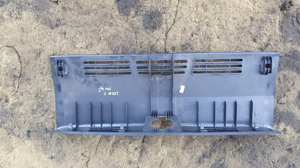 SEAT LEON II 05-12 - Ultima lumină din spate Product image