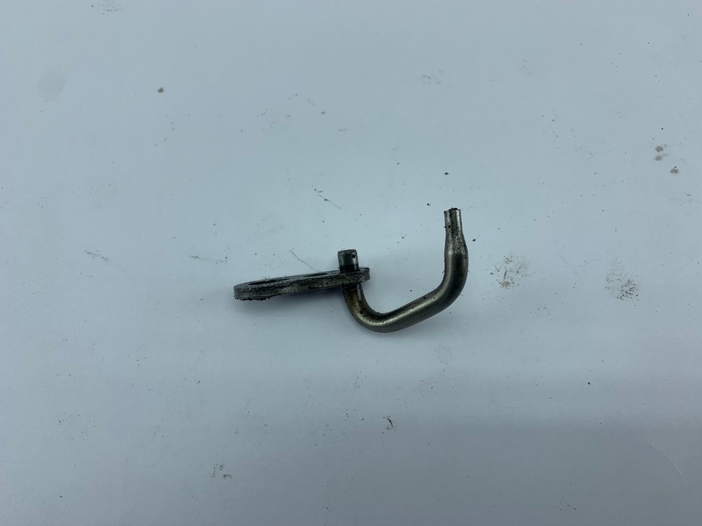 VOLVO C30 2.0 D DUZA DE LUBRIFICARE PISTON D3 D5204T Product image