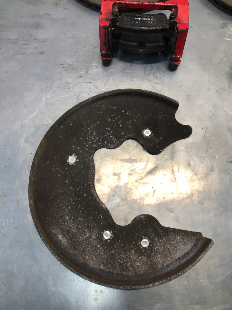 Frâne din spate Audi A6 C7 Clemps Brembo Discuri 330mm Blocuri originale Product image