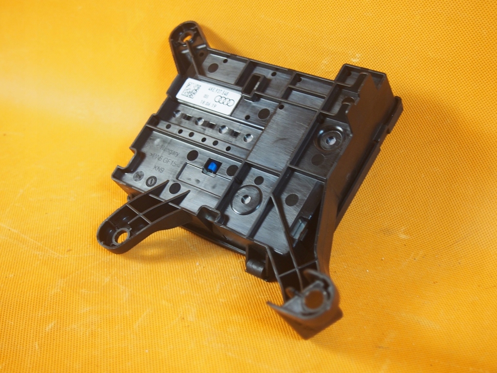 Distribuitor de curent Audi E-Tron 4ke837548 27KM Product image
