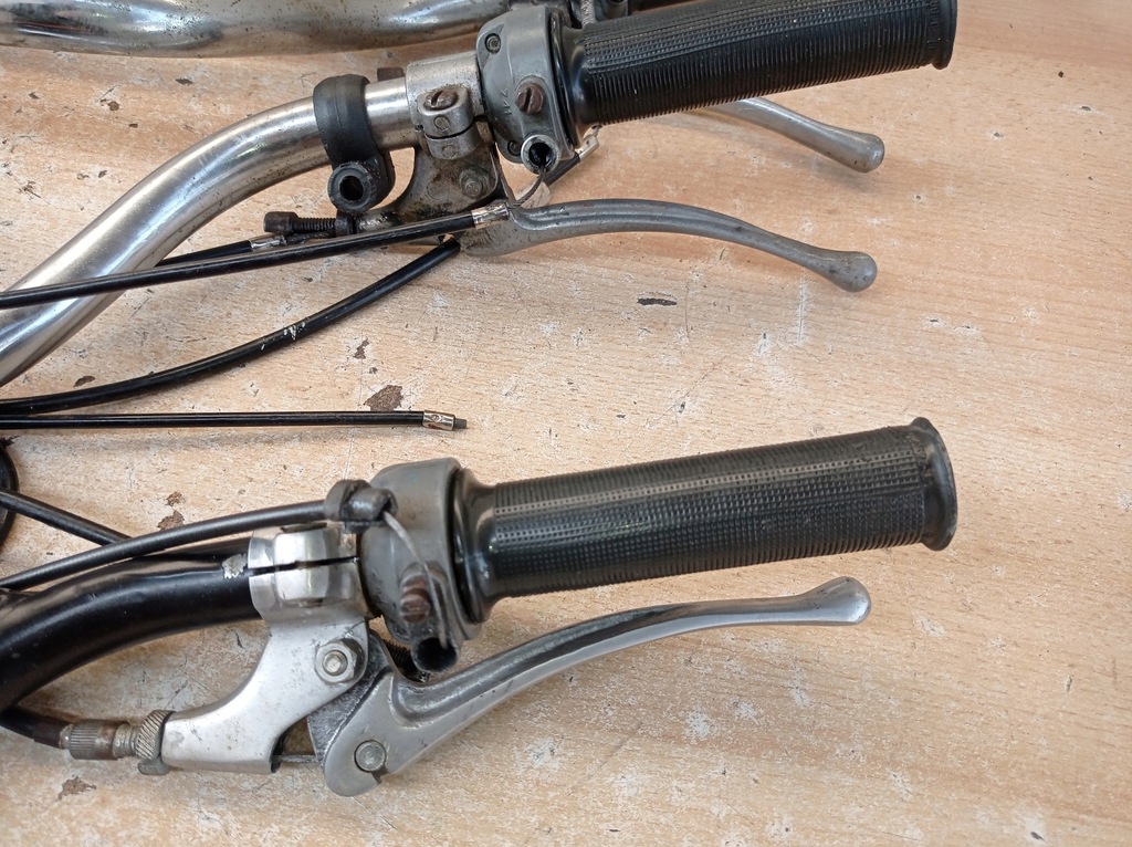 WSK - Păsări - Lelek - volan cu mânere de ușă - 4 bucăți (1,2,3,4) Product image