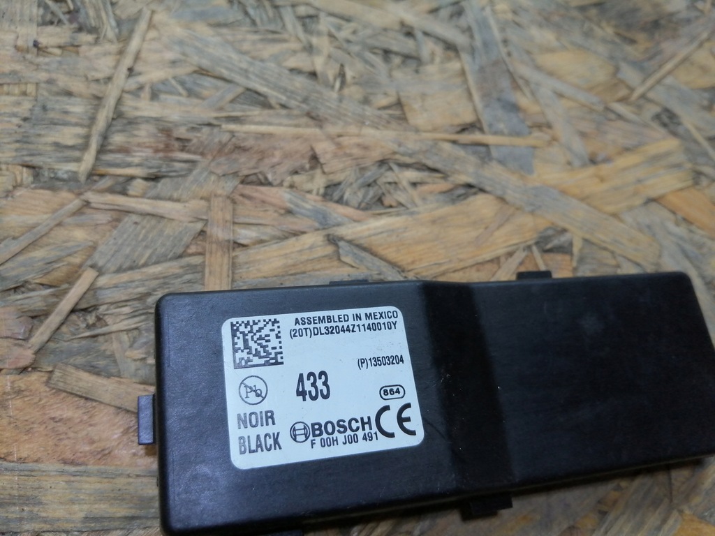 OPEL INSIGNIA A MODUL DE INCHIDERE CENTRALĂ 13503204 Product image