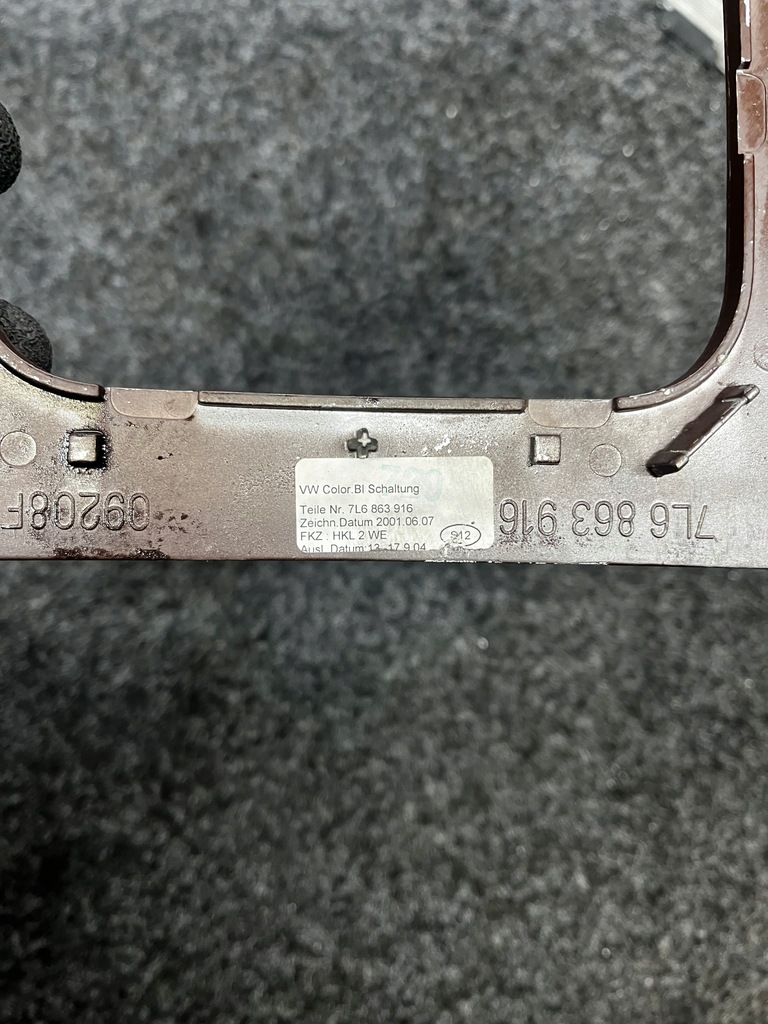 VW Touareg și 7L 7L6863916 priză Product image