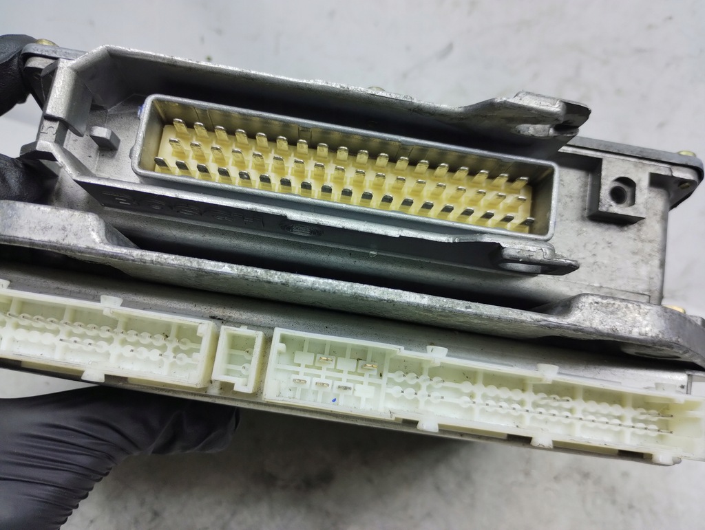 Mercedes W210 2.2 Controler de motor pentru computer A0225453932 Product image