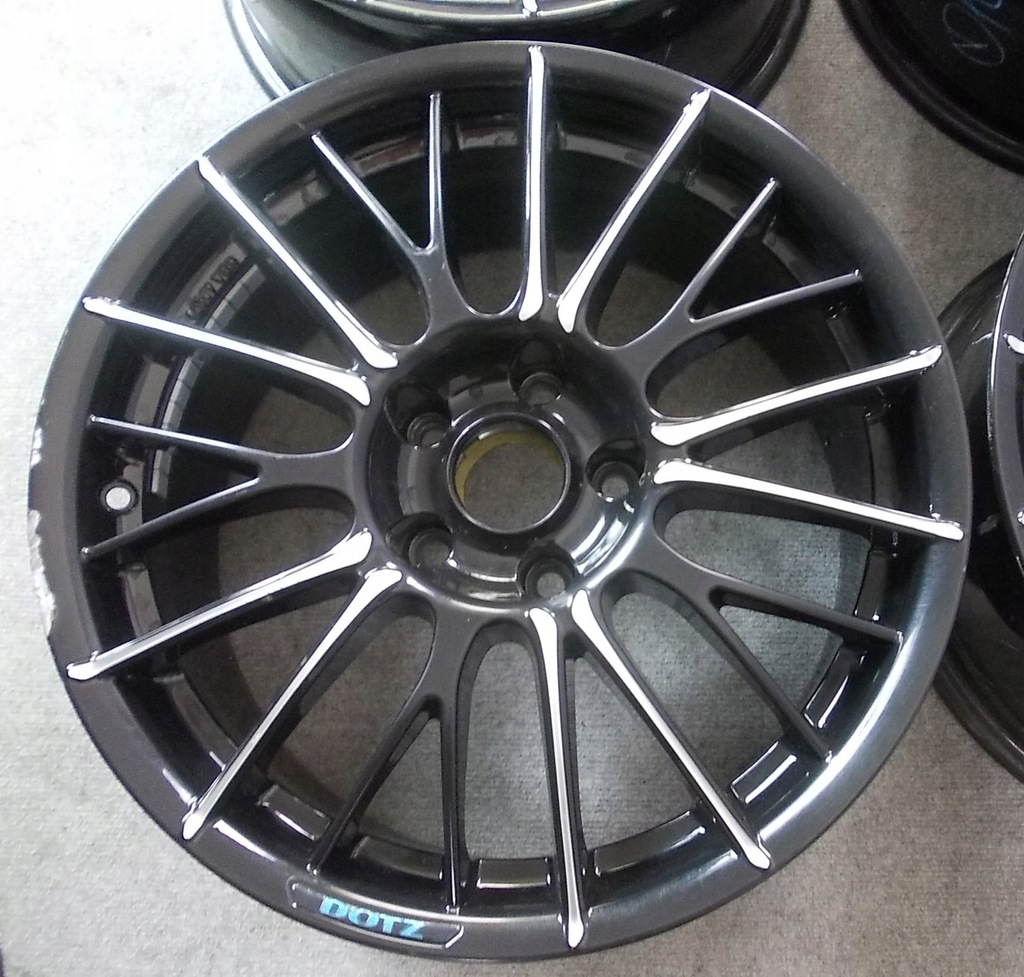 jante DOTZ RAPIER 17X8 5X112 ET35 KBA 48271 Product image