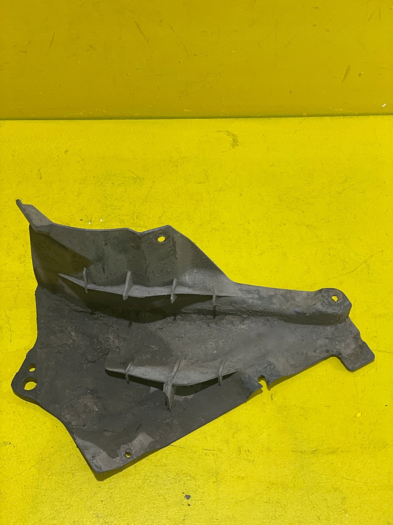 BMW E91 Acoperirea corpului din față în față Product image