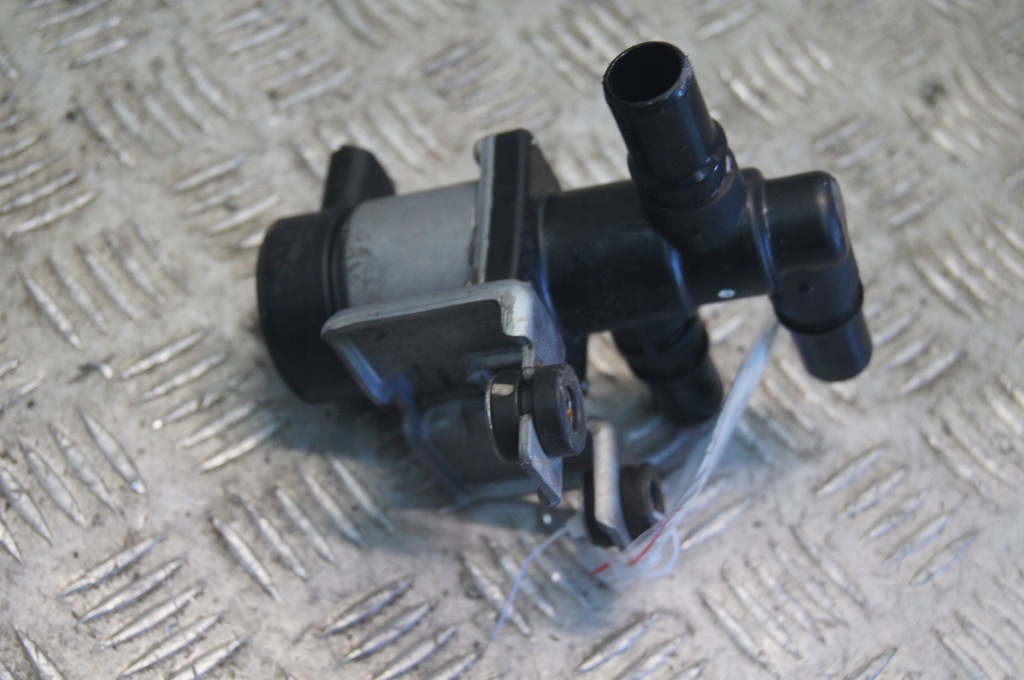 Supapa de apă Kia EV6 Product image