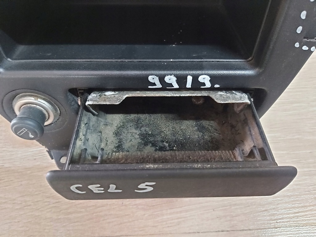 Carcasa cadru radio TOYOTA CELICA V 55412-20410 Product image