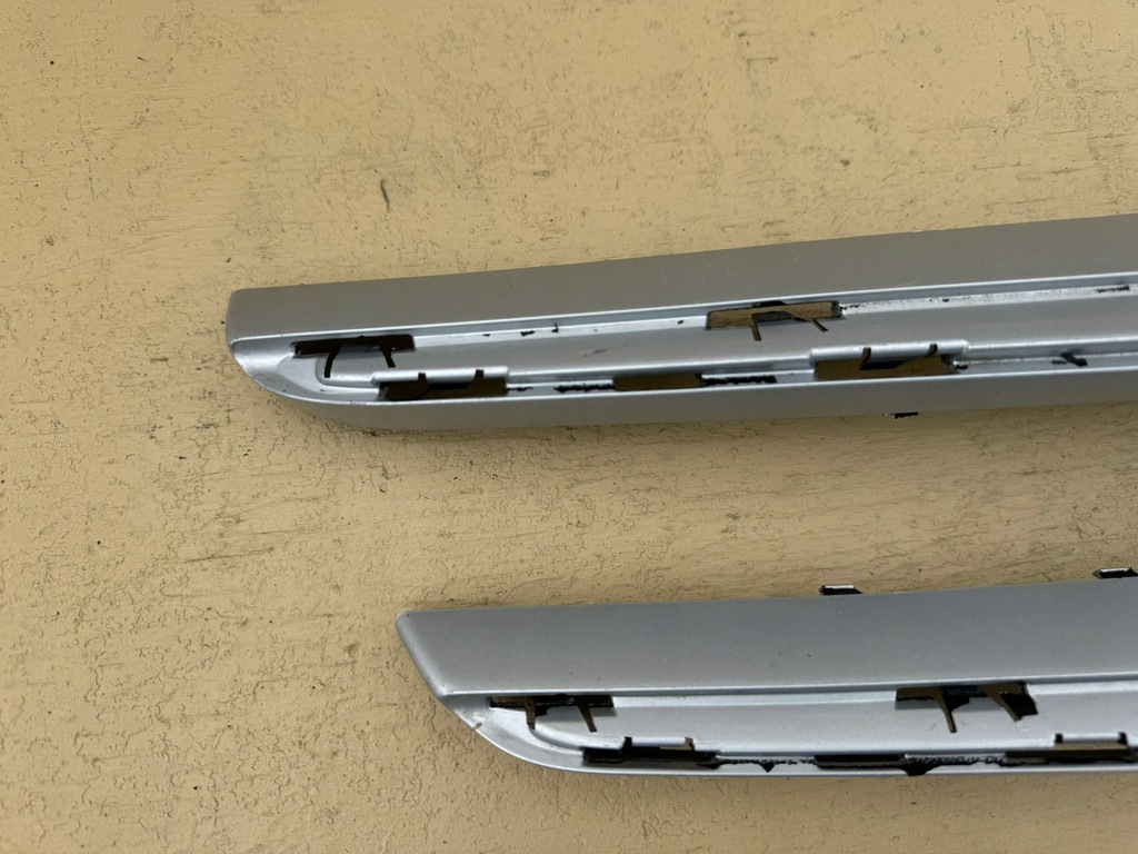 Mercedes B Clasa W246 II 11-18R Grill Bumper Dummy A2468880173 Product image
