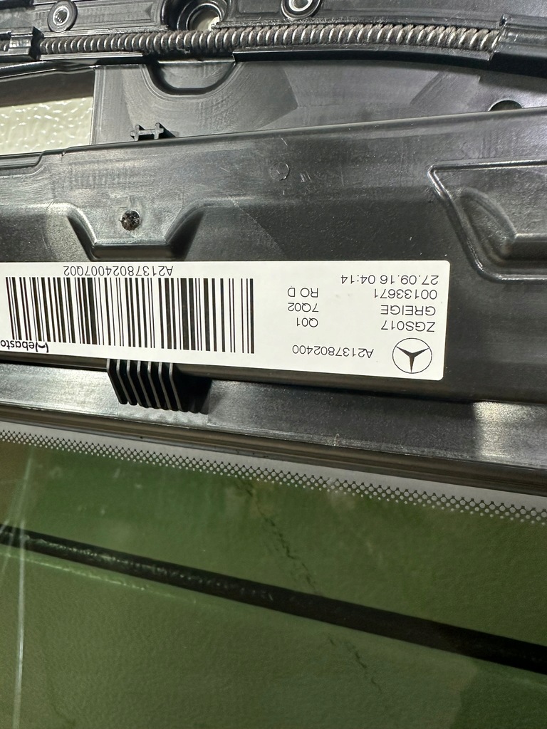 Trapă, trapă glisantă, fereastră Mercedes Clasa E W213 KM Kombi Product image
