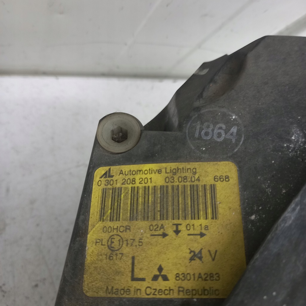 LAMPA LEWA PRZEDNIA MITSUBISHI COLT Z30 2005 Product image