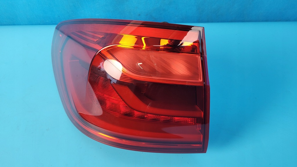 BMW 5' G31 18r LAMPA STÂNGA SPATE LED 7388947 Product image