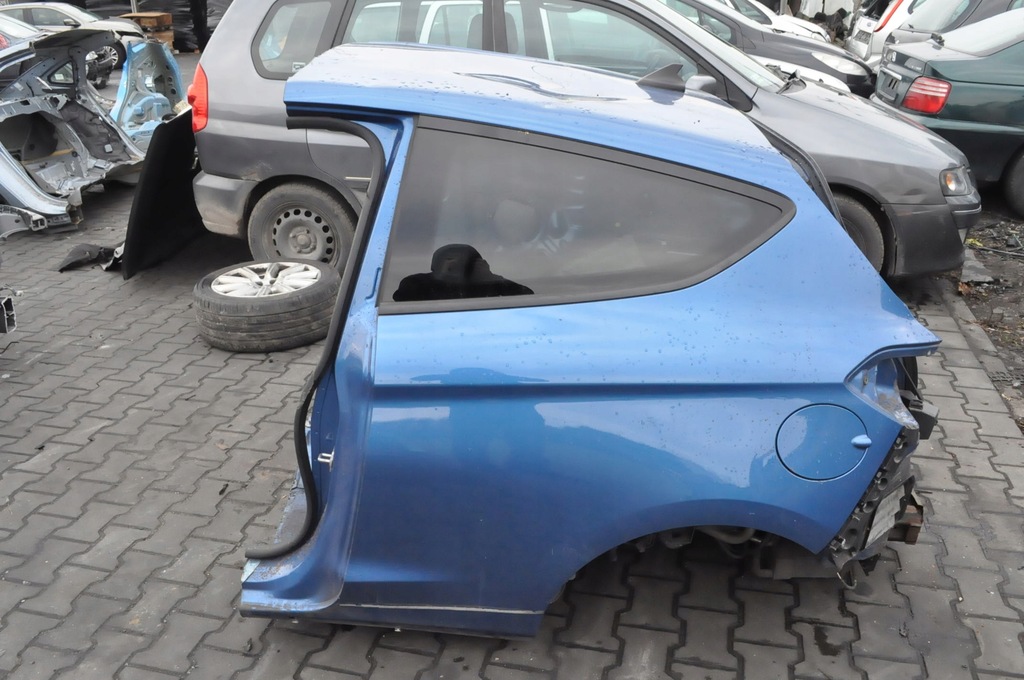 FORD FIESTA MK8 3D SFER STÂNGA DREAPTA SPATE TOATA CUREA DE BAI Product image