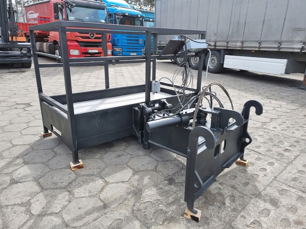 COS DE LUCRU HIDRAULIC CU COMANDA * MERLO MANITOU DIECI TEREX import Product image
