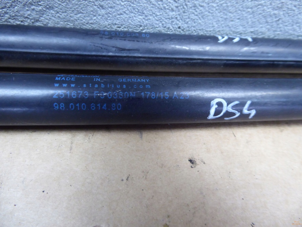 actuator clapeta spate CITROEN DS4 originale 2 buc Product image