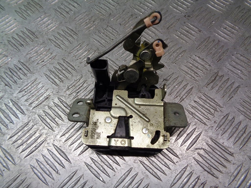 BLOCARE TÂRZIU PORTBAGAI MITSUBISHI COLT 1.1 MN141018 Product image