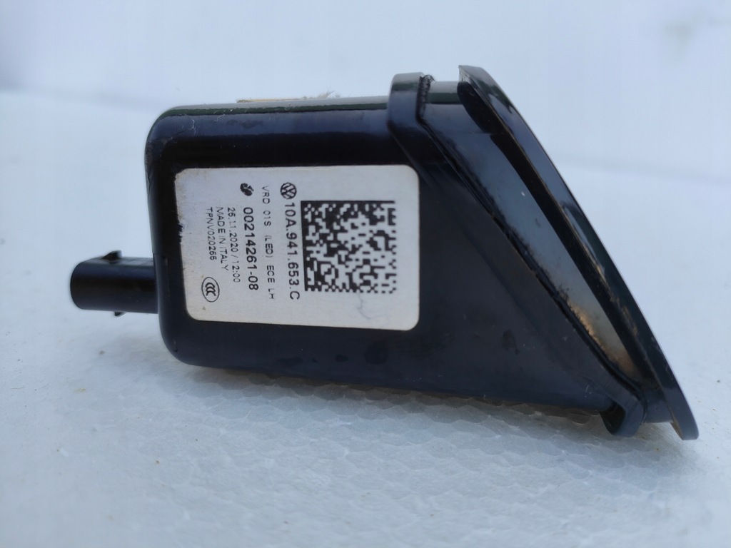 DREAPTA STÂNGA LED DRL HALOGEN VW ID 3 10A941654C/653C Product image