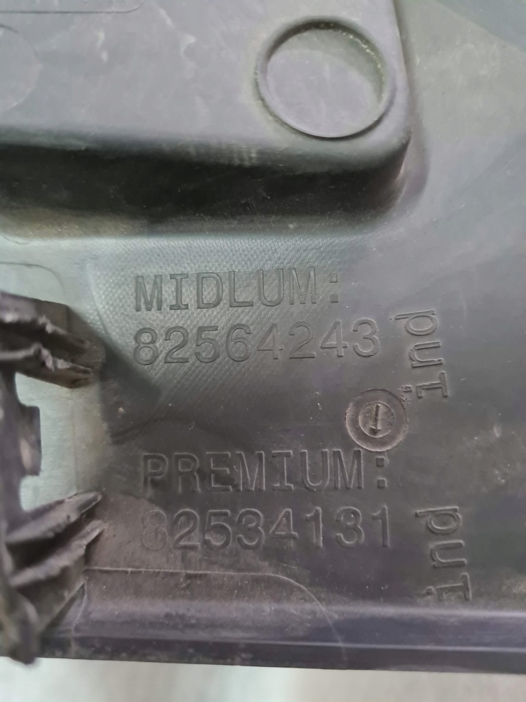 Grila radiatorului Renault Gama D Product image