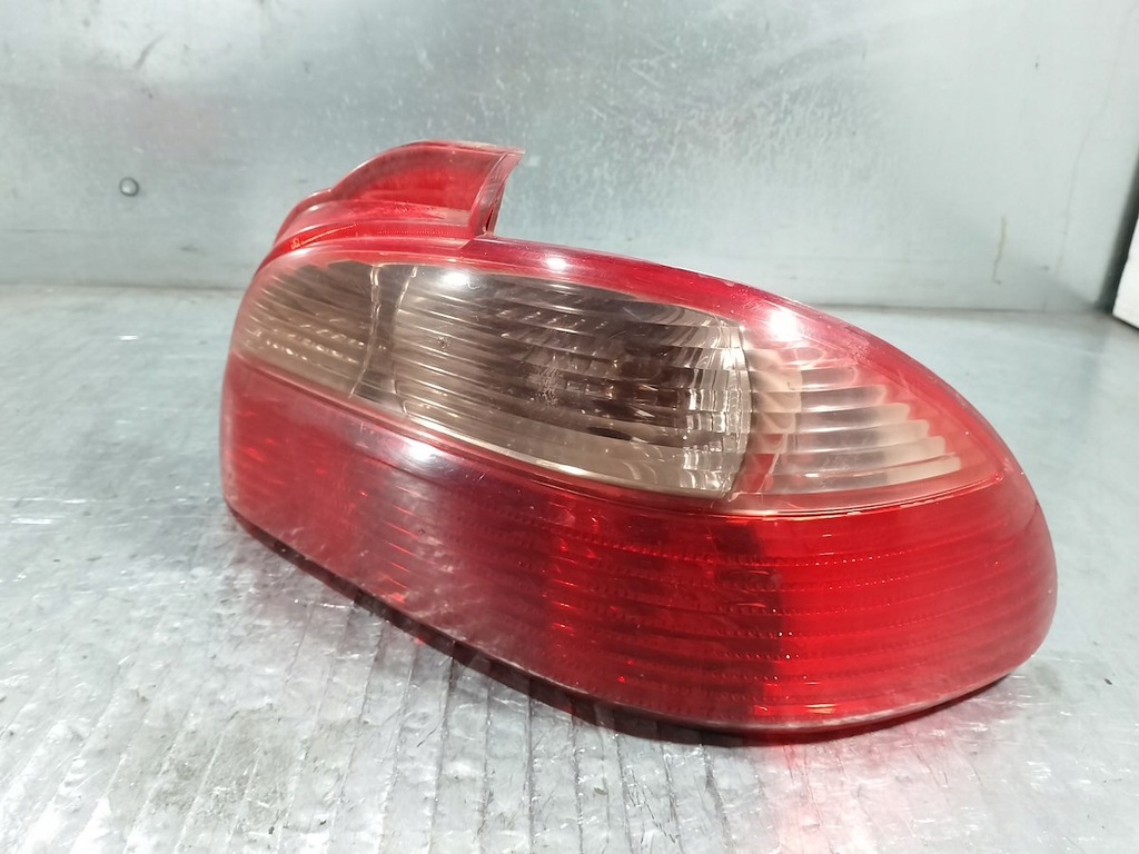 Toyota Avensis și T22 Lampa din spate sedan Product image